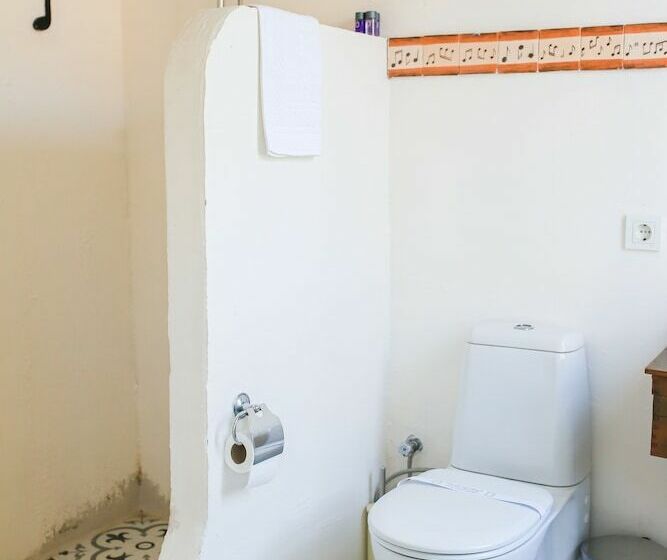 Quarto Estandar, Efnan Butik