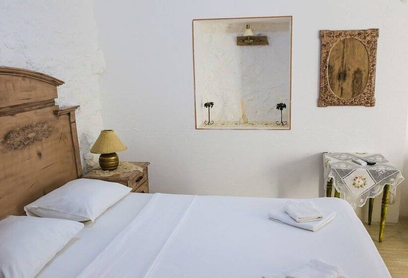 Quarto Estandar, Efnan Butik