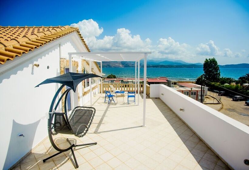 استودیوی لوکس, Xenia Ionis Luxury Apartments