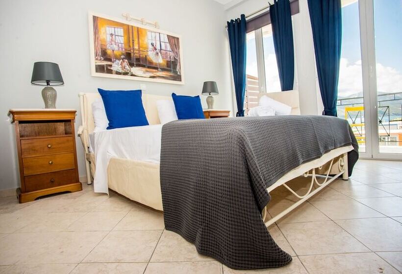 استودیوی استاندارد با چشم‌انداز دریا, Xenia Ionis Luxury Apartments