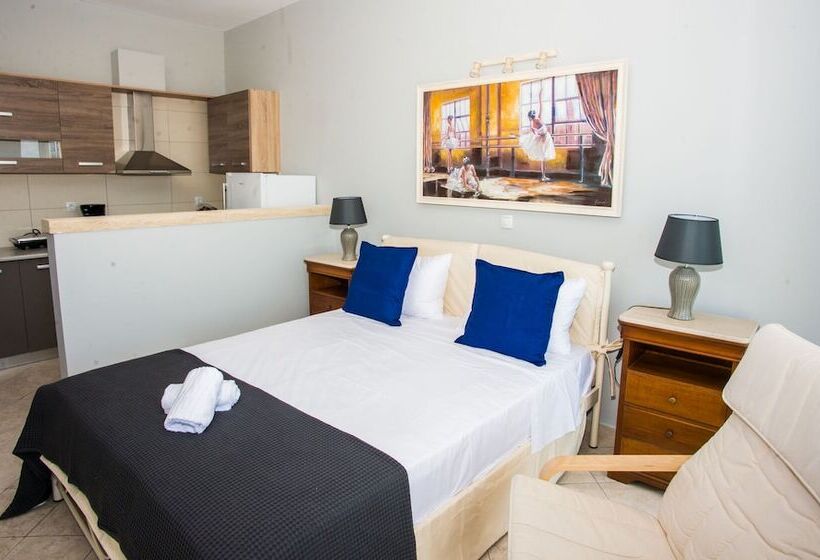 استودیوی استاندارد با چشم‌انداز دریا, Xenia Ionis Luxury Apartments