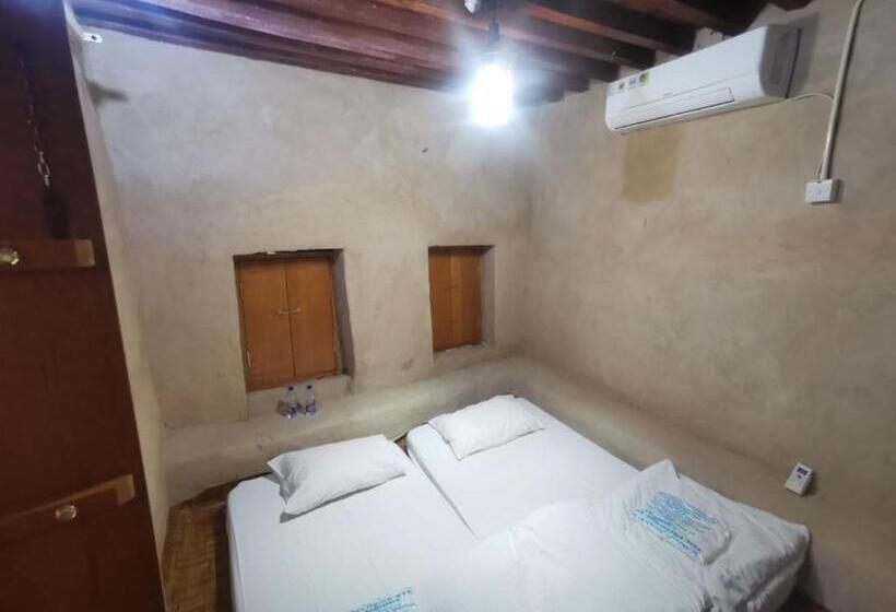 آپارتمان 1 خوابه با چشم‌انداز باغ, Misfah Old House