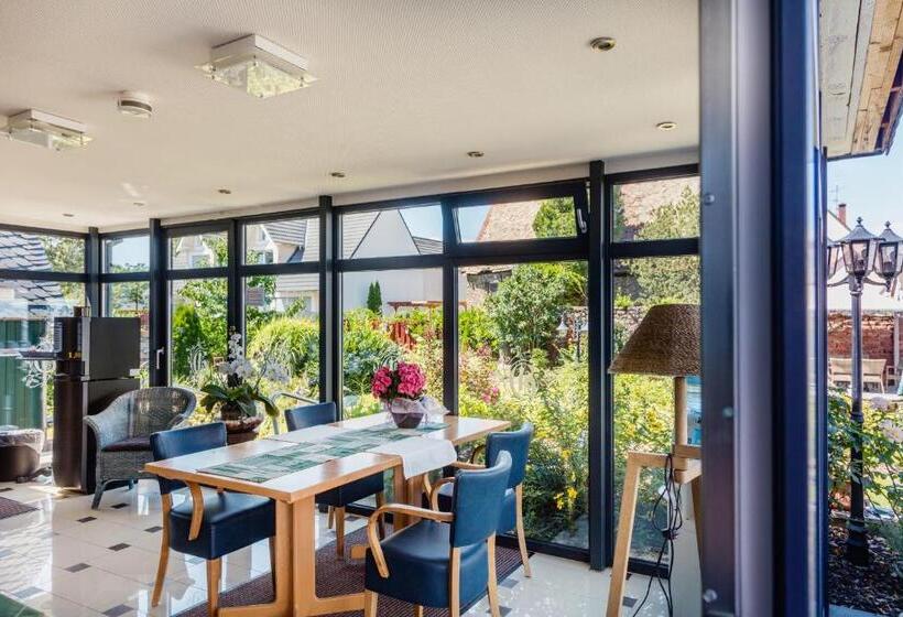 Habitación Estándar, Business Pension Gasper
