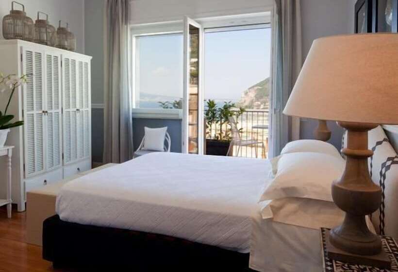 آپارتمان 2 خوابه با چشم‌انداز دریا, Cubo Apartments