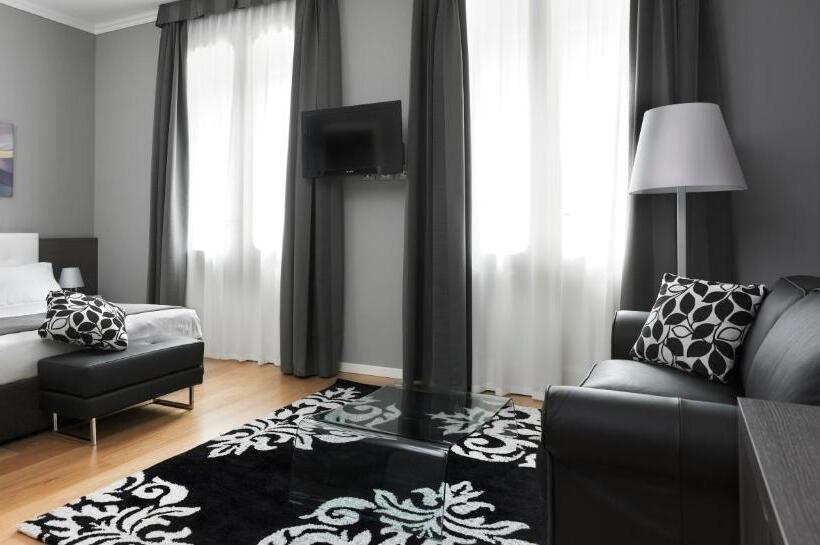 استودیوی استاندارد, Palace Suite