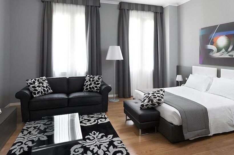 سوئیت کلاسیک, Palace Suite