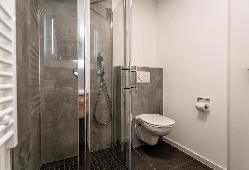 Апартаменты 1 Спальня Вид на Сад, Landhaus Silbertanne