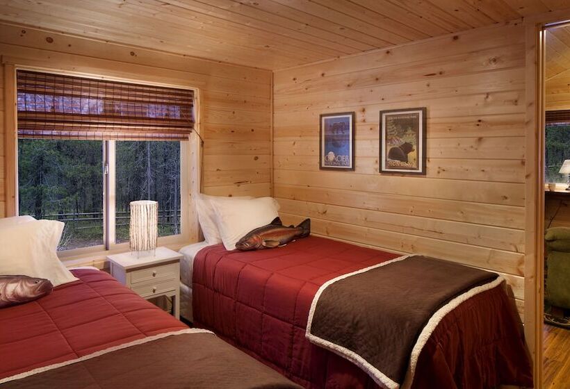 کابین, The Reclusive Moose Cabins