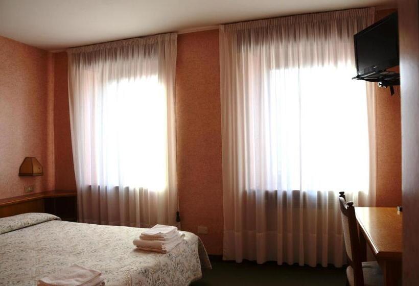 Номер Стандарт, Alpi   Foza
