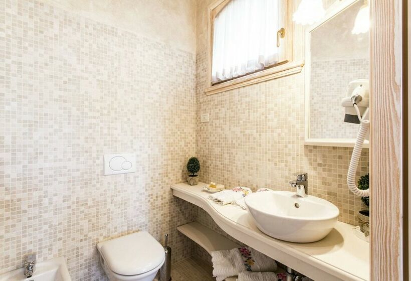 Люкс 2 Спальни, Relais Mondotella
