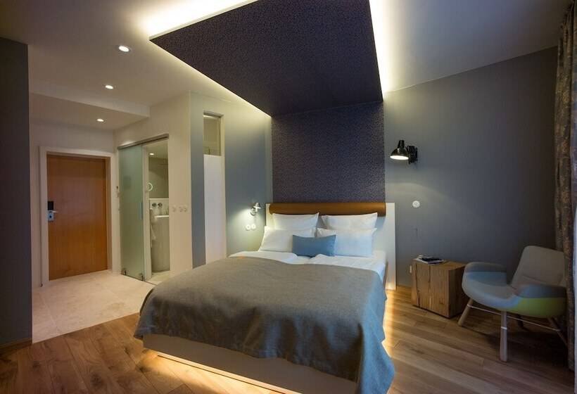 Quarto Estandar, Gude