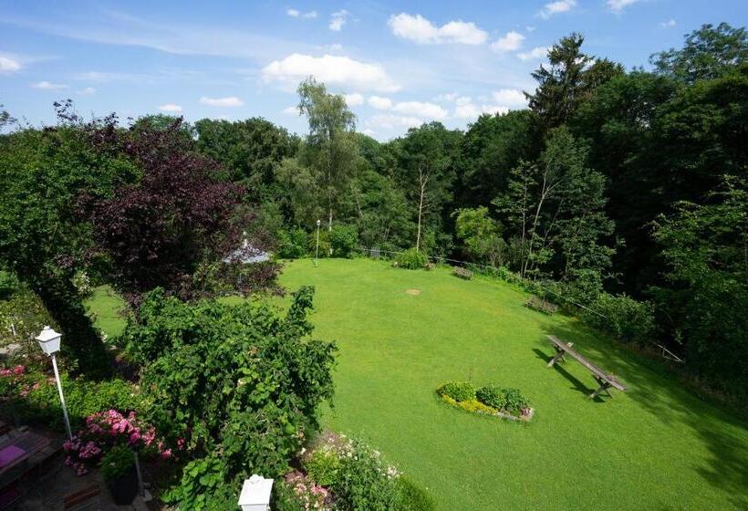 Номер Стандарт с Балконом, Landhaus Am Rehwald