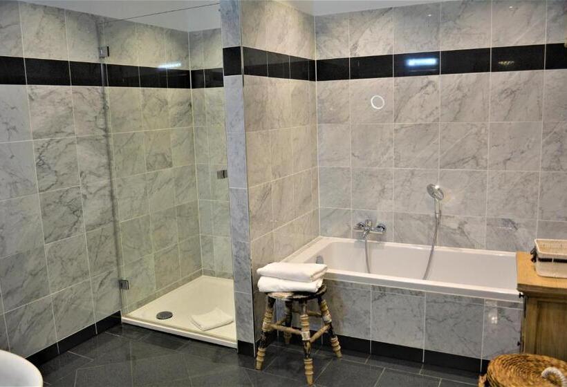 Номер Стандарт, Die Kronacher Stadthotels