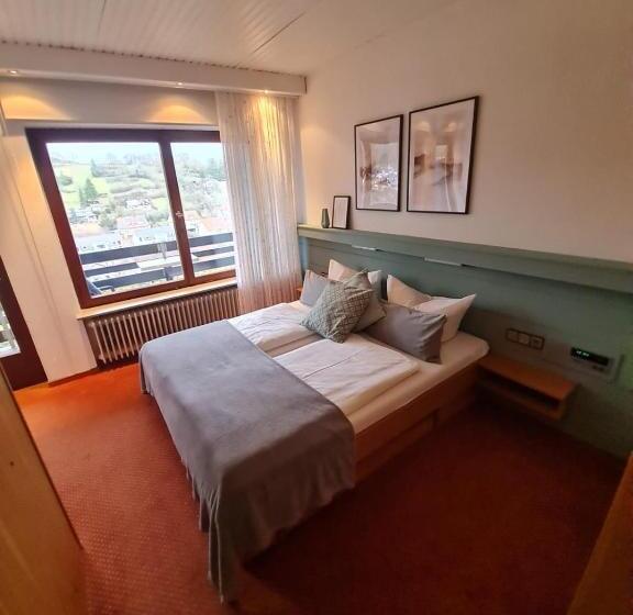 Quarto Estandar com Sacada, Haus Am Wald