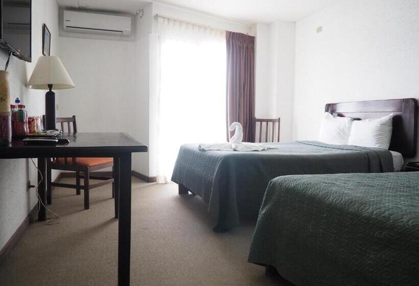 패밀리 룸, Nuevo Maragato Hotel & Hostel