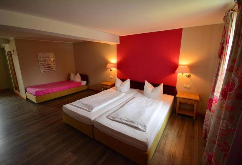 Номер Superior, Landhotel Schloss Buttenheim