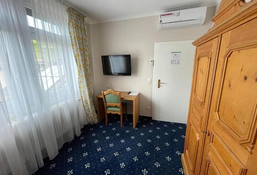 Номер Стандарт, Landhotel Traube