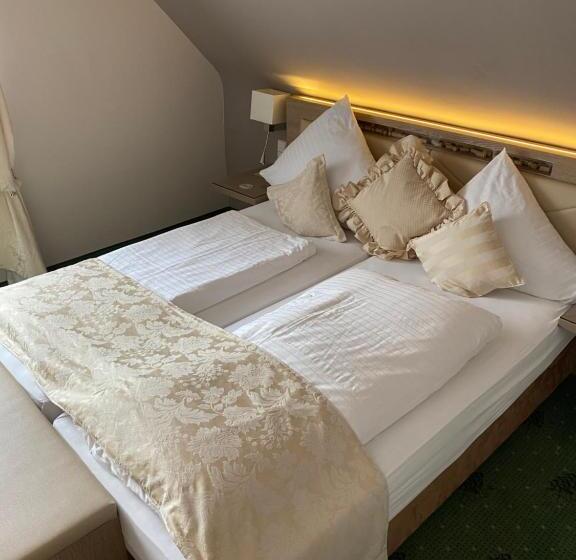 Трехместный Номер Комфорт, Landhotel Traube