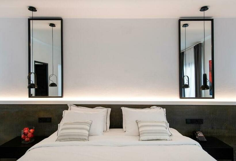 Номер Economy Внутренний, Central Boutique Hotel By Naoussa Hills Adults Only