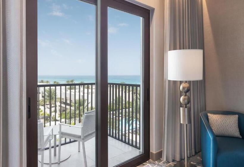 اتاق لوکس با تخت بزرگ, Palace Beach Resort Fujairah