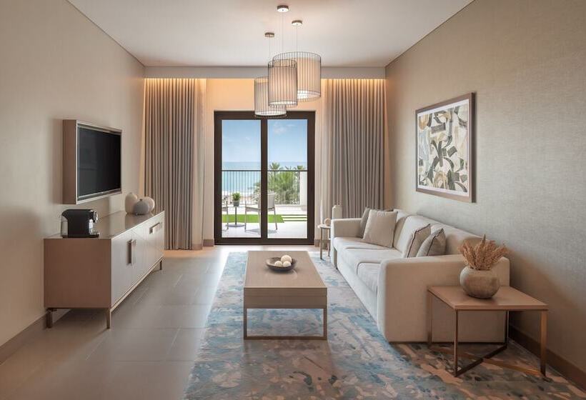 Люкс Executive Вид на Море, Palace Beach Resort Fujairah