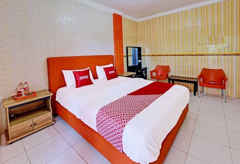 Номер Deluxe, Collection O 91489 Hotel Tanjung Permata