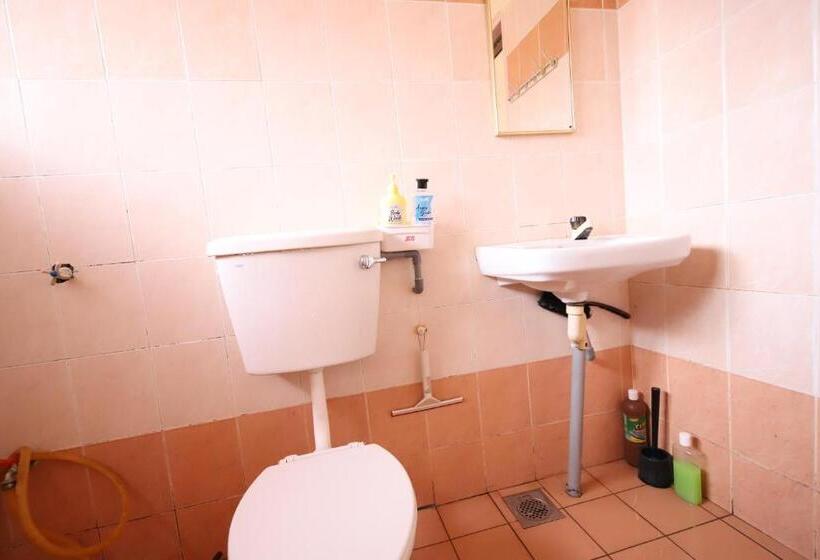Номер Стандарт, Oyo Homes 90575 Ck Bahau Homestay