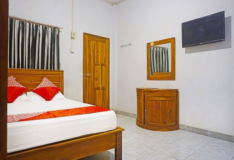 Номер Стандарт, Oyo 91456 Anggrek Homes Makassar