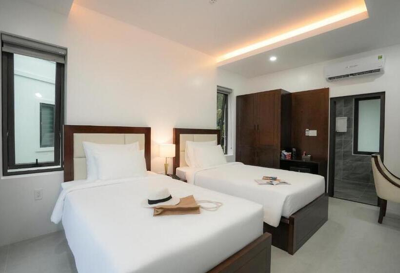 اتاق لوکس با چشم‌انداز استخر, Dad Resort Phú Quốc