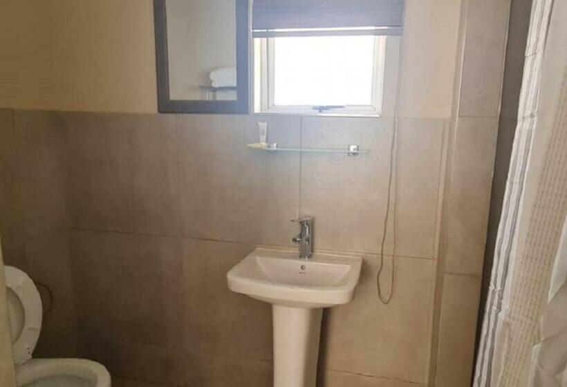 اتاق استاندارد با تخت بزرگ, Benoni N12