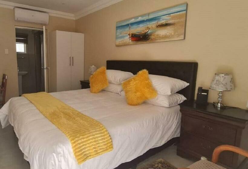 اتاق استاندارد با تخت بزرگ, Benoni N12