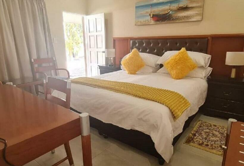 اتاق استاندارد با تخت بزرگ, Benoni N12