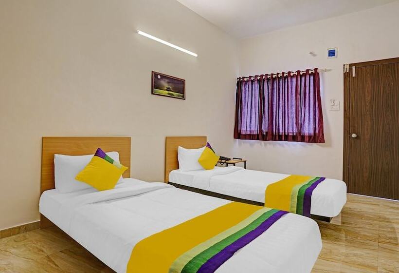 Номер Стандарт, Itsy Hotels Flowers Park