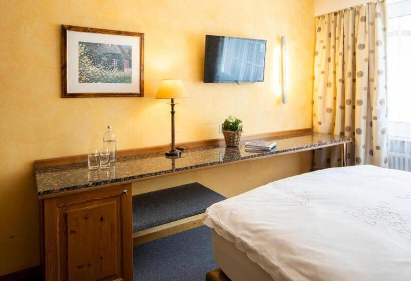 اتاق استاندارد یک نفره, Cristallo Arosa