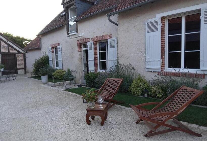 اتاق خانوادگی, Agréables Chambres D Hôtes Dans Maison Xviiie