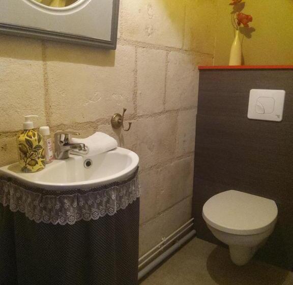 اتاق خانوادگی, Agréables Chambres D Hôtes Dans Maison Xviiie