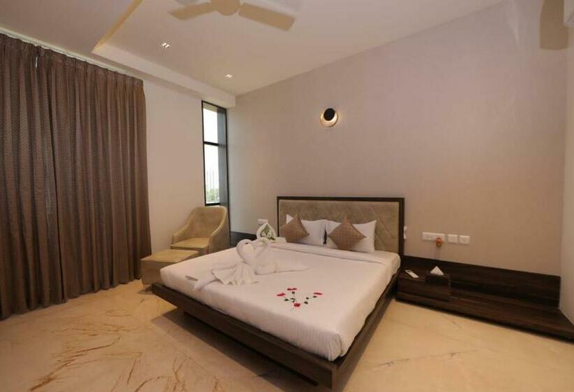带大床的标准间, Vrr Astoria Hotel & Convention Center