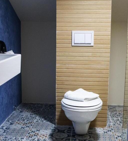 اتاق لوکس, Elevenrooms