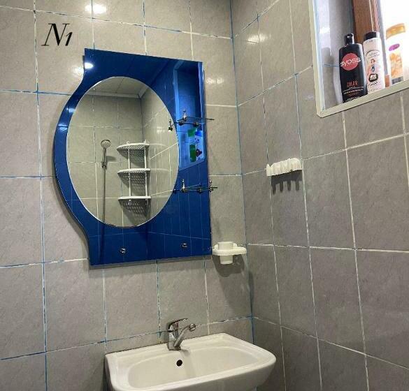 اتاق استاندارد سه نفره, Artina Guest House