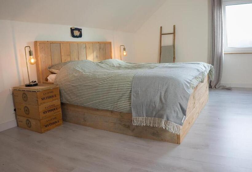 Номер Deluxe, B&b Hieris T