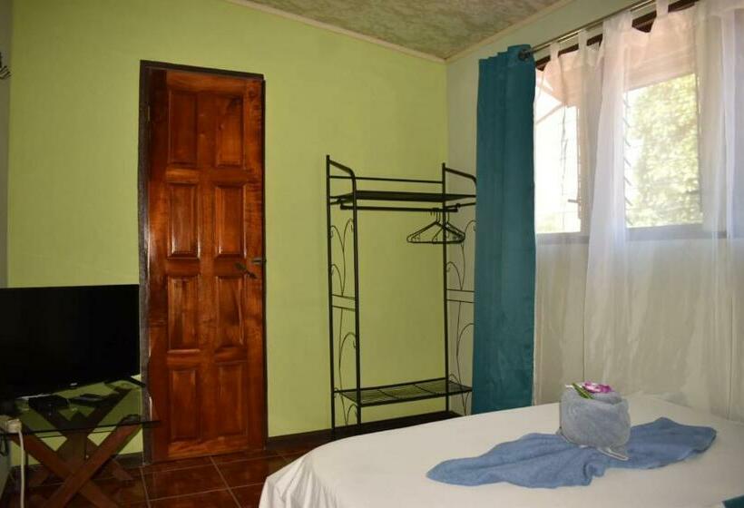 آپارتمان 1 خوابه, The Corner Airbnb
