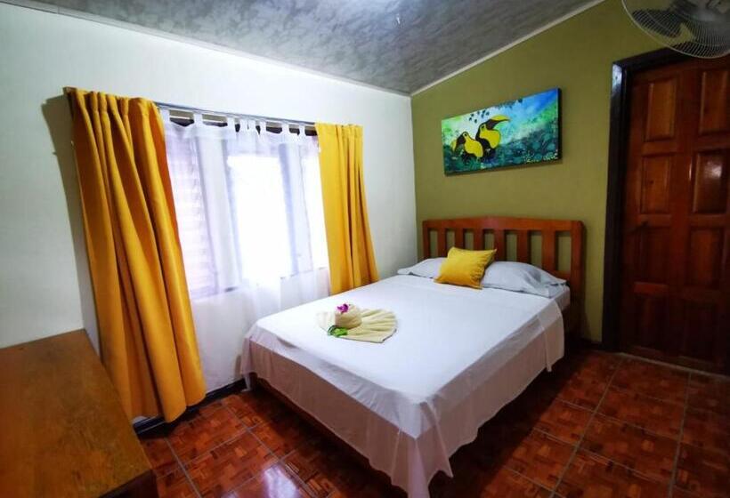 آپارتمان 1 خوابه, The Corner Airbnb