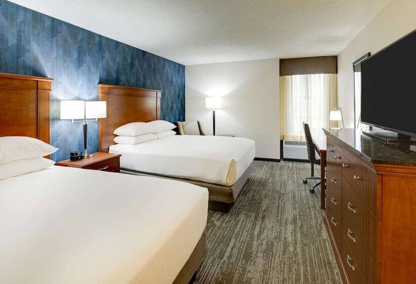 Номер Deluxe, Drury Inn & Suites St. Louis St. Peters