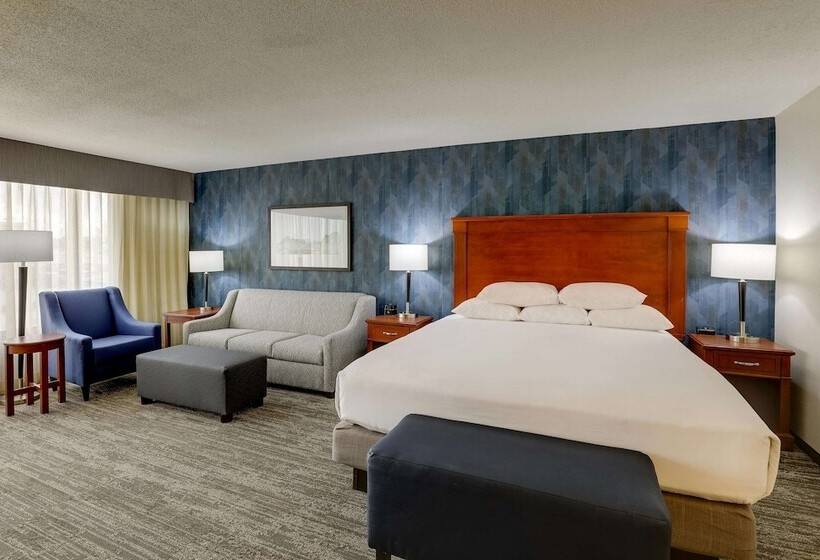 Номер Deluxe, Drury Inn & Suites St. Louis St. Peters