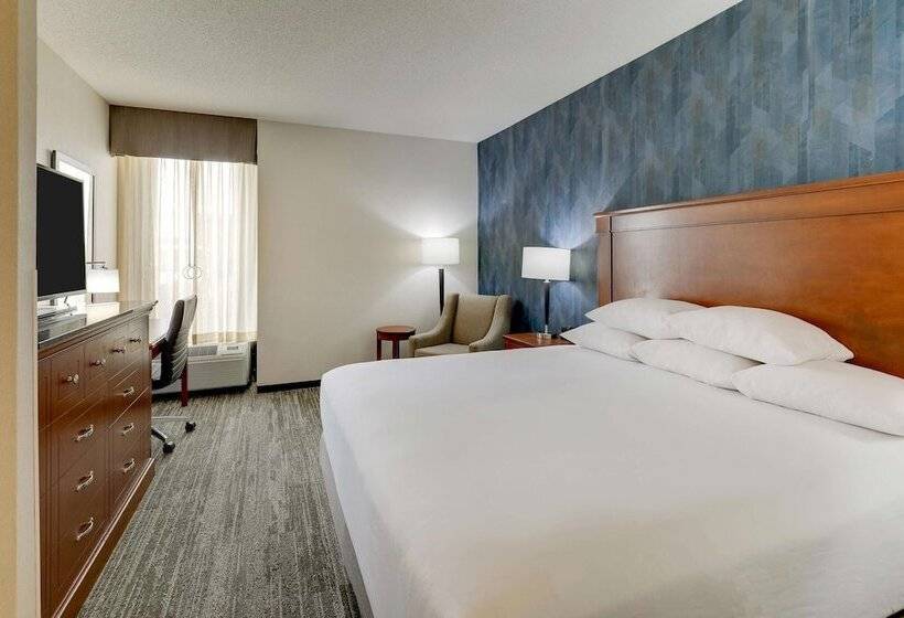 Номер Deluxe, Drury Inn & Suites St. Louis St. Peters