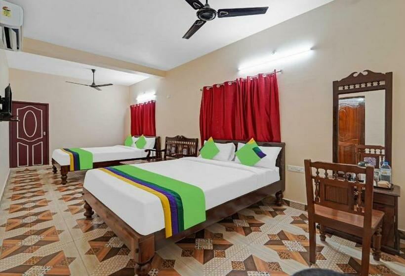 Номер Deluxe, Sri Saveraa Residency