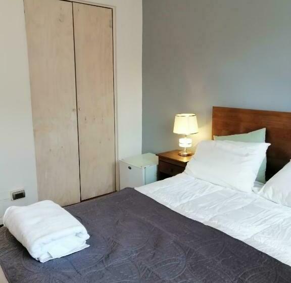 اتاق استاندارد, Hostal Suzi