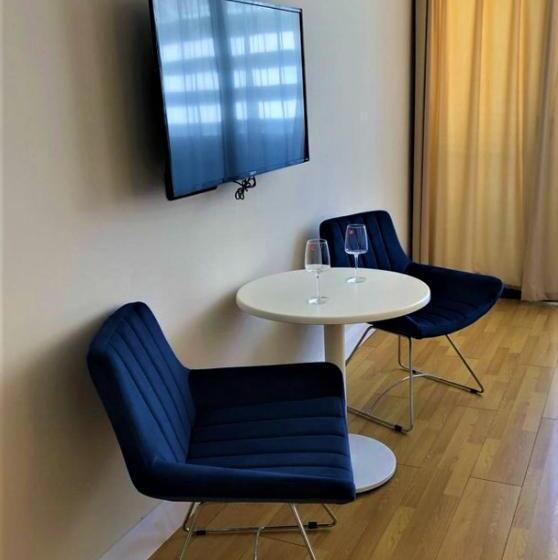 استودیوی استاندارد با چشم‌انداز دریا, Aparthotel Orbi City Batumi
