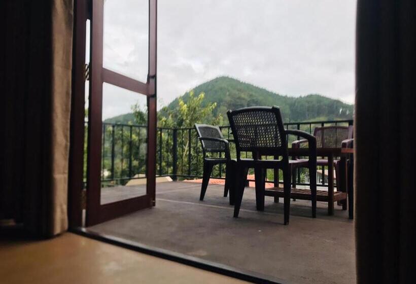 패밀리 룸, Misty Villas