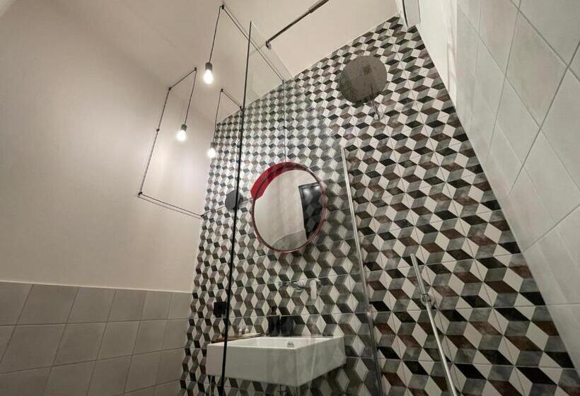 اتاق استاندارد, Iknos Accommodation